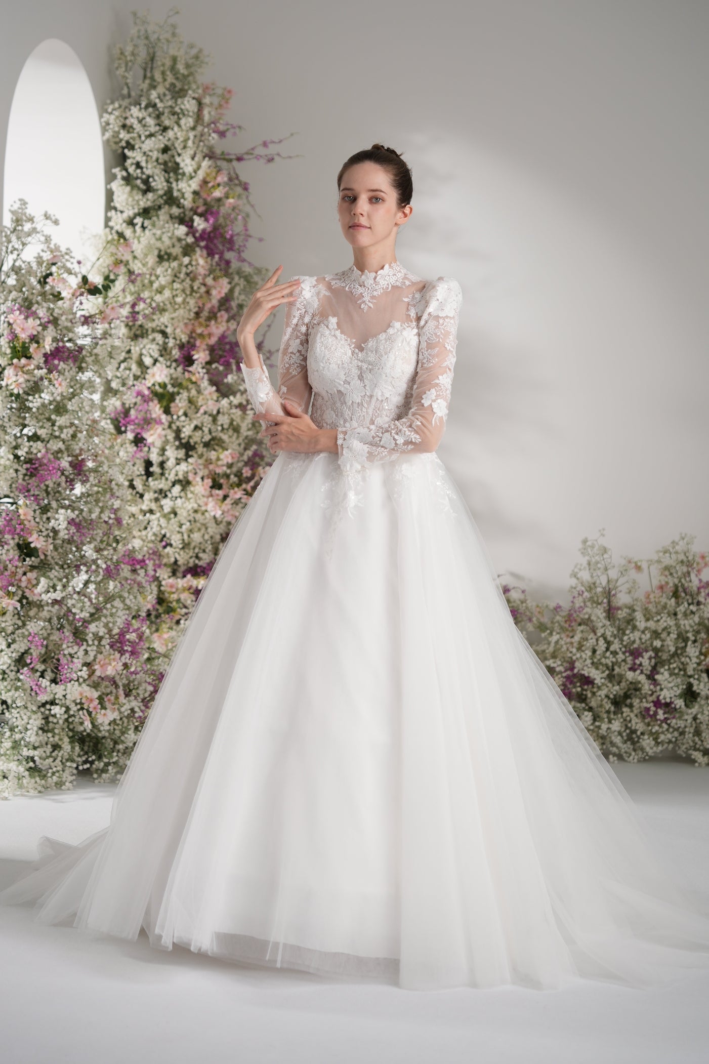 A-line High Neck Long Sleeves Mesh Full Lace Luxury Wedding Dress With Court Train