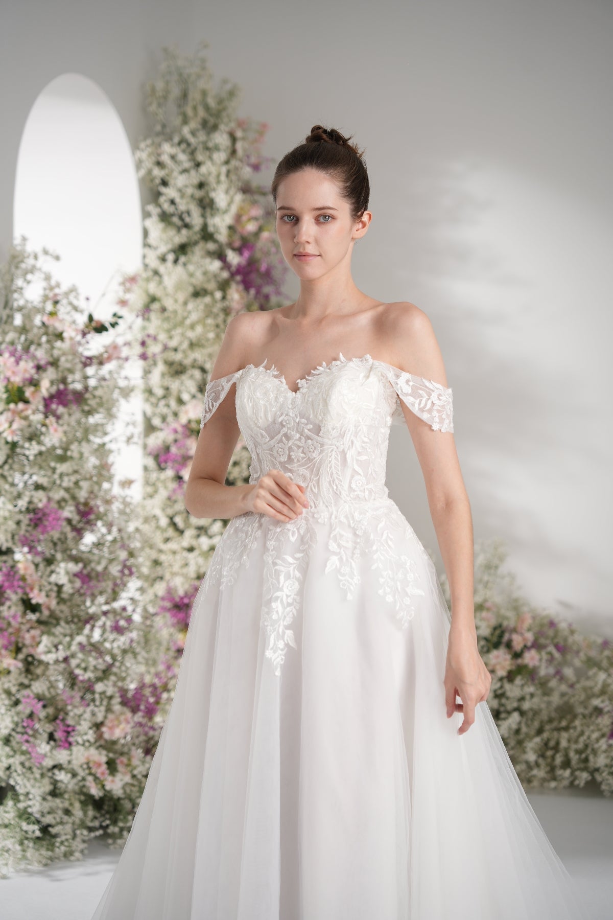 A-line Off-The-Shoulder Sweetheart Full Lace Tulle Wedding Dress With Court Train