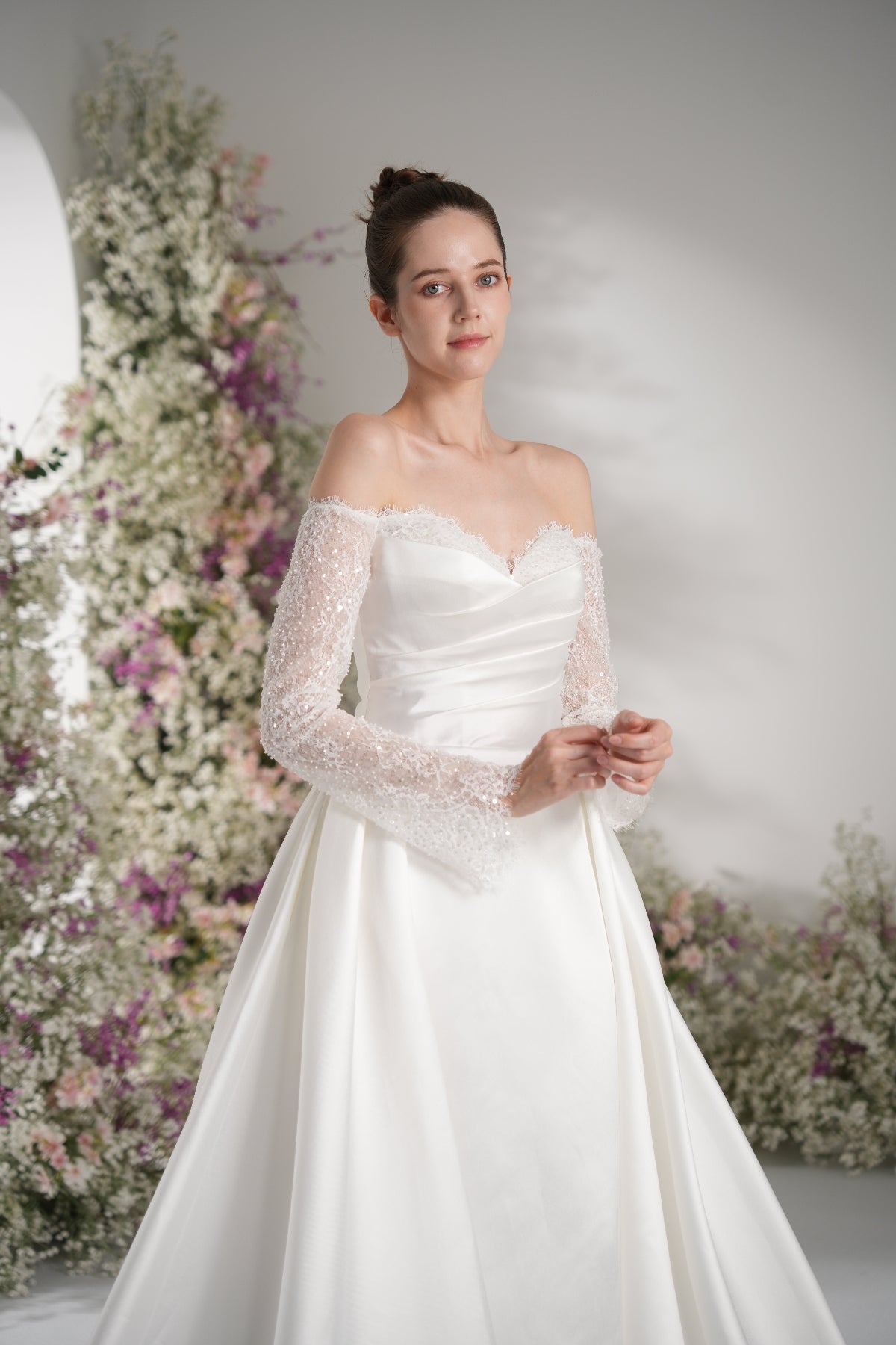 A-line Sweetheart Long Sleeve Satin Simple Wedding Dress With Court Train