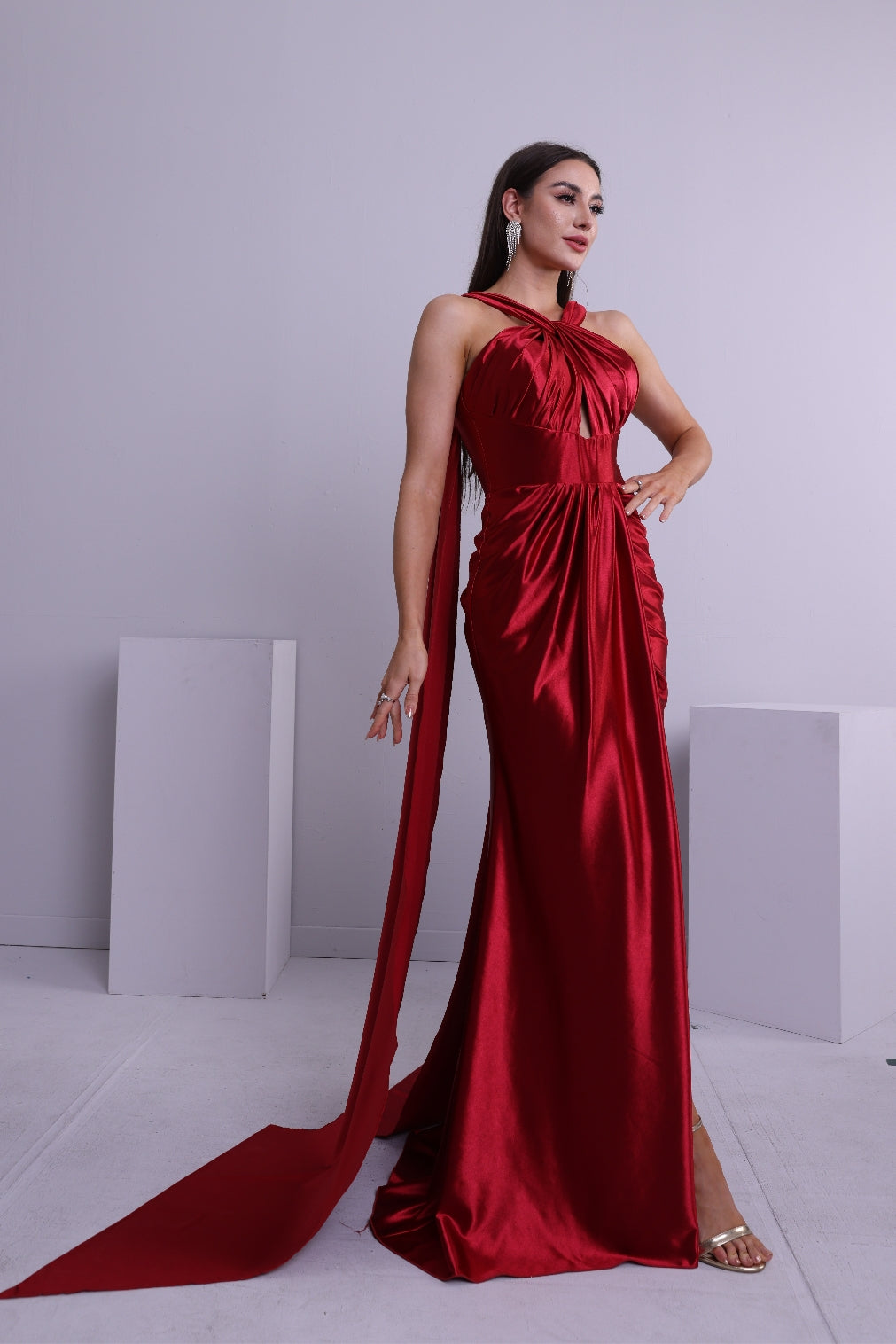 Trumpet/Mermaid Halter Sleeveless Ruche Cape Satin/Floor Length Prom Dress