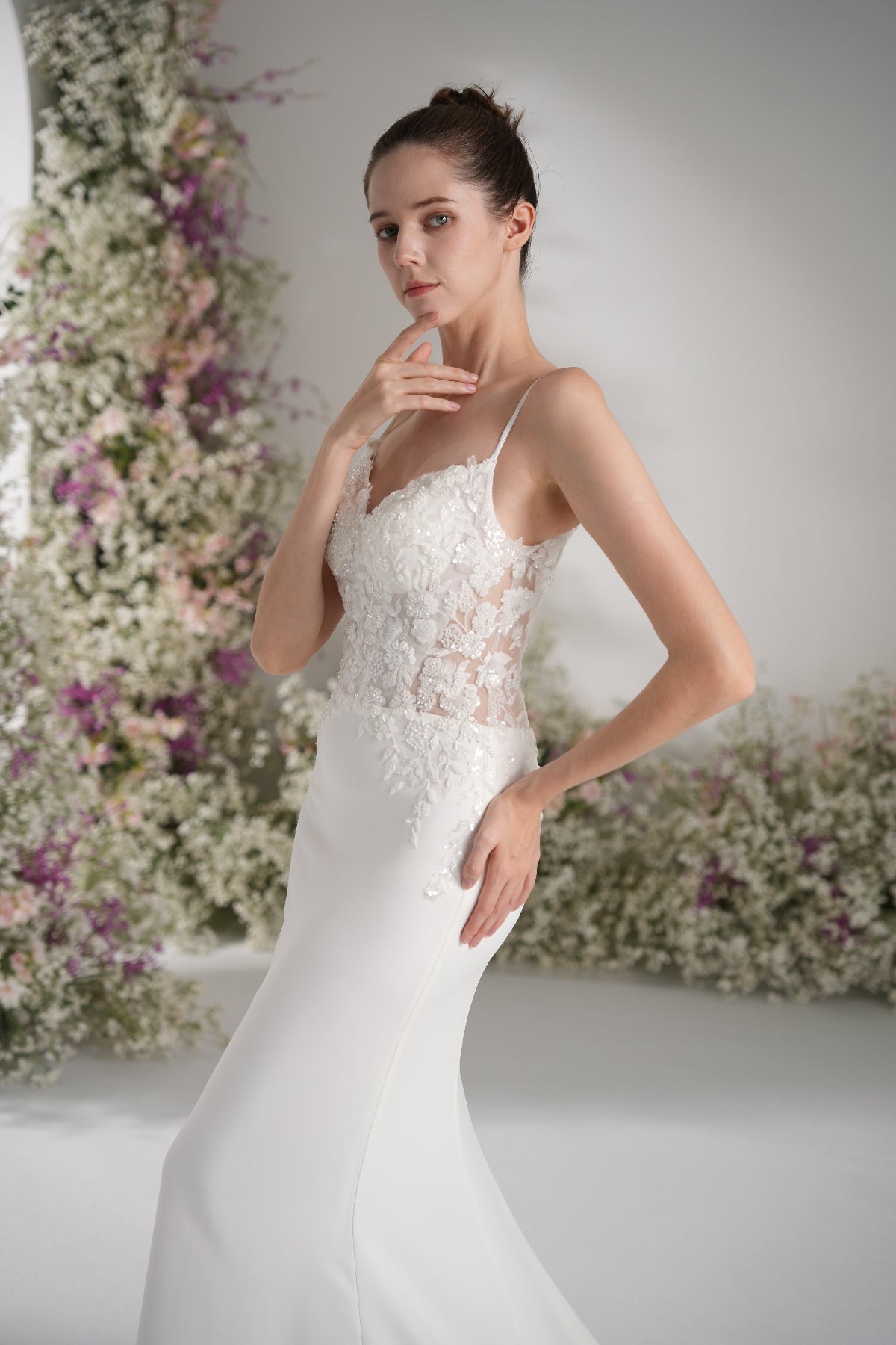 Trumpet/Mermaid Spaghetti Strap Sleeveless Beading Lace Stretch Satin Sexy Wedding Dress  With Court Train